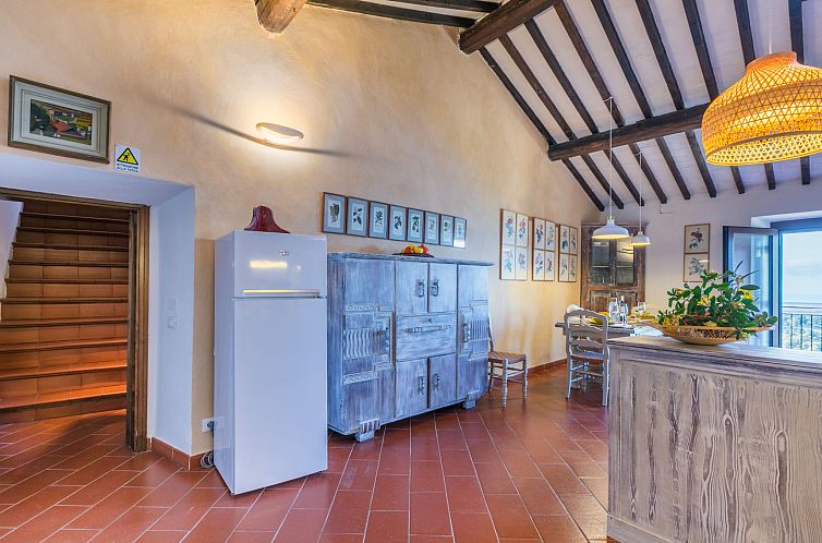 Appartement Trilocale Casa nel Castello