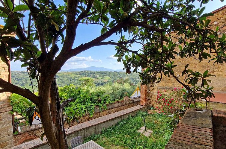 Vrijstaande woning in Montisi