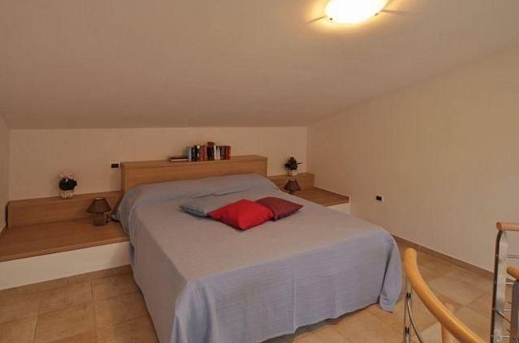 Appartement Unterkunft für 7 Personen mit AC, Schwimmbad, i