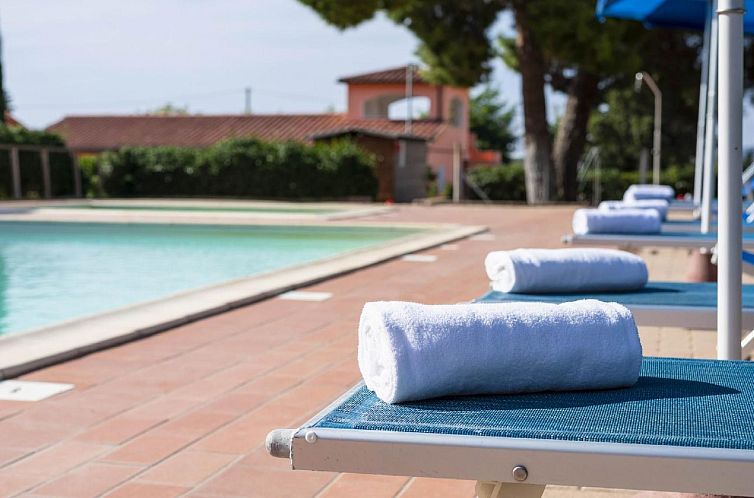 Appartement Unterkunft mit AC, Terrasse, in Residenz, Schwim