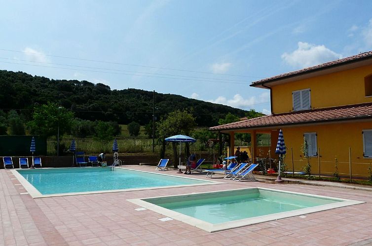 Appartement Unterkunft mit AC, Terrasse, in Residenz, Schwim