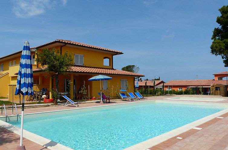 Appartement Unterkunft am Strand, Schwimmbad, AC, private Te