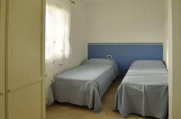 Appartement Geräumige Alloggion mit eigener Terrasse, AC