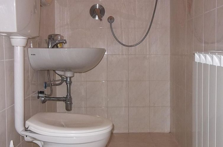 Appartement Haus mit Terrasse