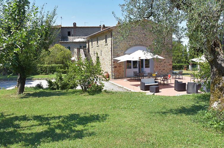 Appartement Appartement in Potassa mit Großem Garten