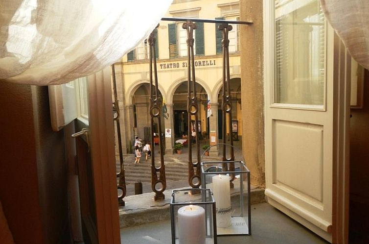 Appartement Stilvolle Wohnung mit Whirlpool in einem Renaiss