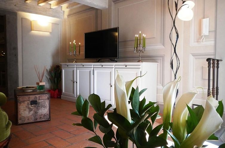 Appartement Stilvolle Wohnung mit Whirlpool in einem Renaiss