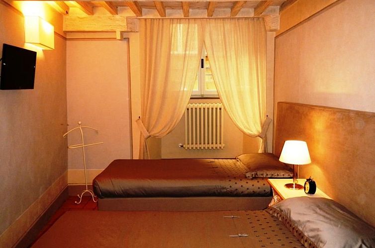 Appartement Stilvolle Wohnung mit Whirlpool in einem Renaiss