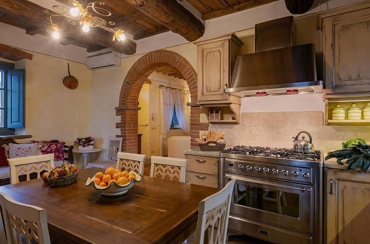 Appartement Wohnung in Cortona mit Terrasse, Garten und Gril