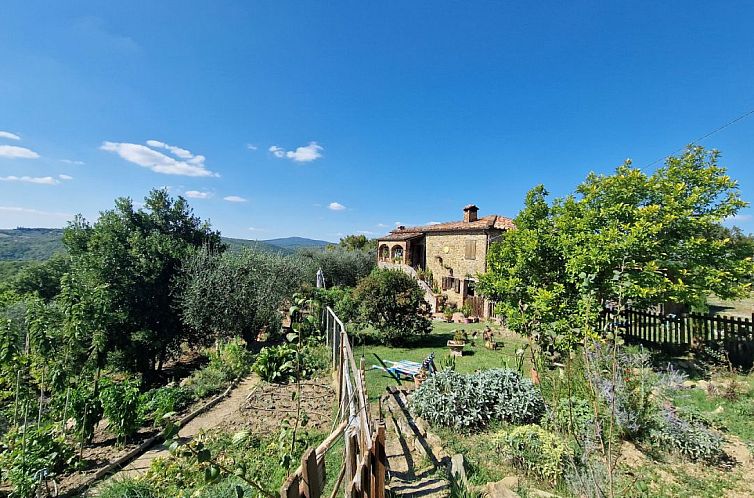 Vrijstaande woning in Sinalunga