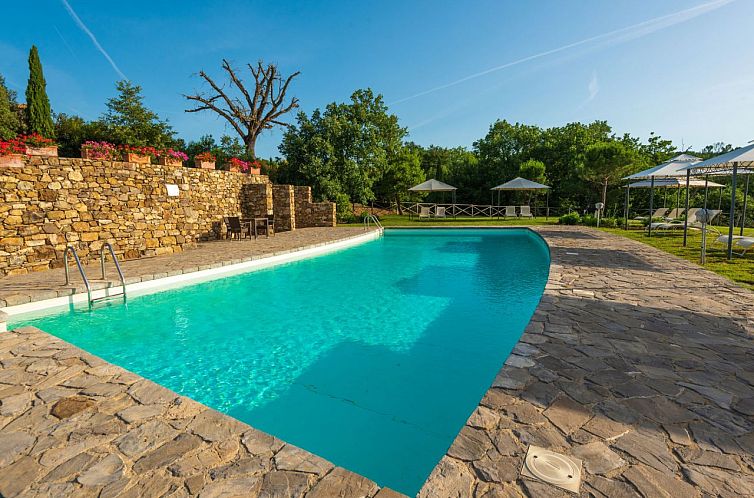 Vrijstaande woning in Sinalunga