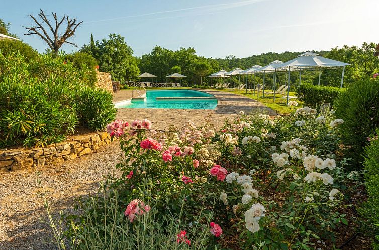 Vrijstaande woning in Sinalunga