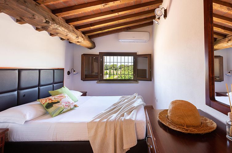 Borgo Vada