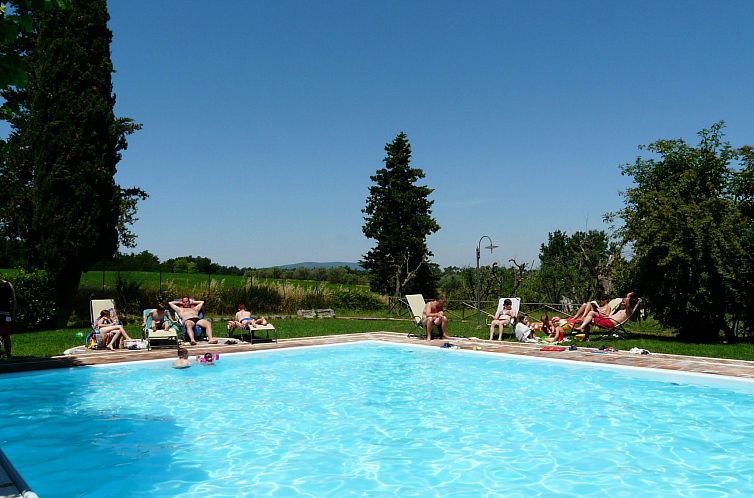 Appartement 'Santinovo olivo' mit Pool