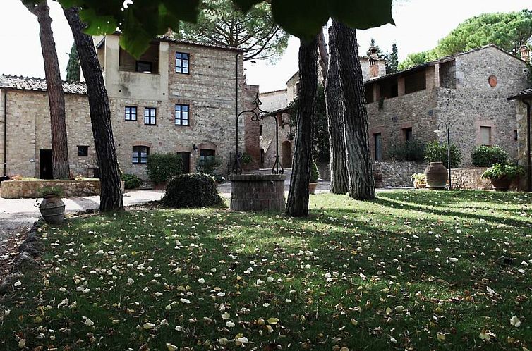 Appartement 'Santinovo olivo' mit Pool