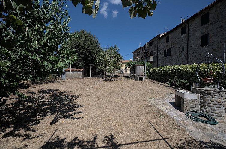 Geschakelde woning in Cinigiano