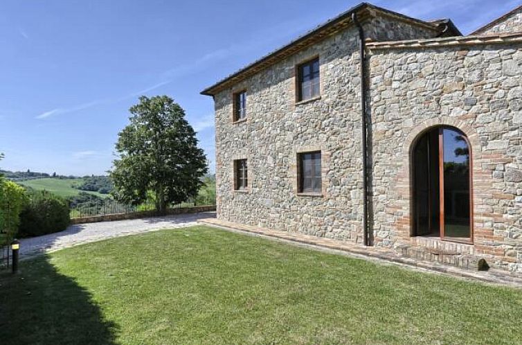 Vrijstaande woning in Volterra