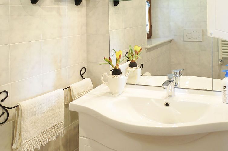 Vakantiehuis Casolare Ser Chelino