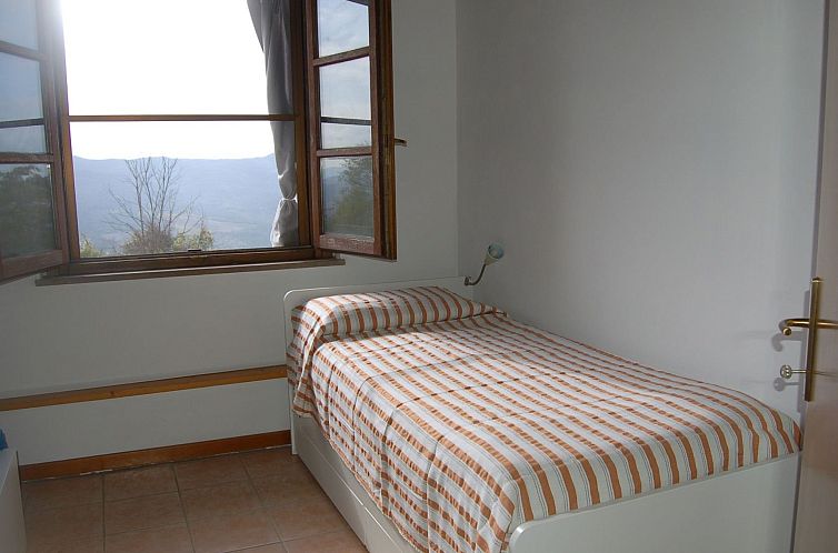 Vakantiehuis Schönes Ferienhaus in Volterra mit Großem Gar