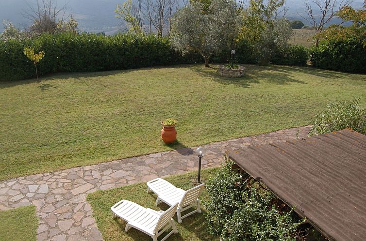 Vakantiehuis Schönes Ferienhaus in Volterra mit Großem Gar