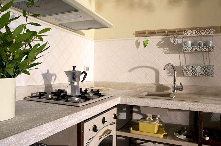 Appartement "Villa Famiglia" mit Pool