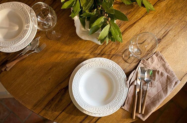 Appartement "Villa Famiglia" mit Pool