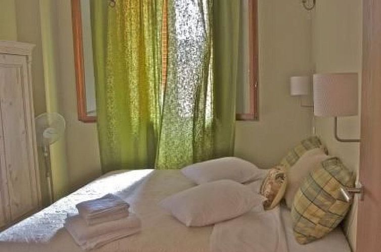 Appartement "Villa Famiglia" mit Pool