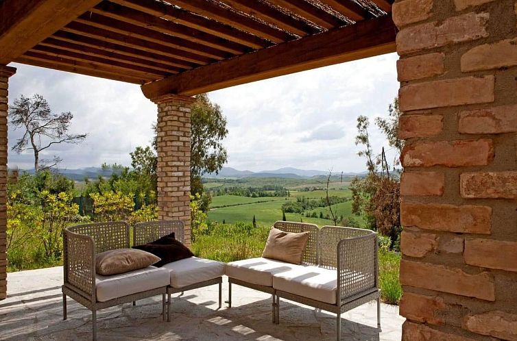 Appartement "Villa Felicita" mit Pool