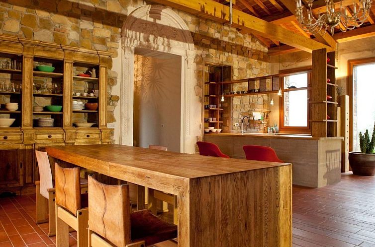 Appartement "Villa Felicita" mit Pool