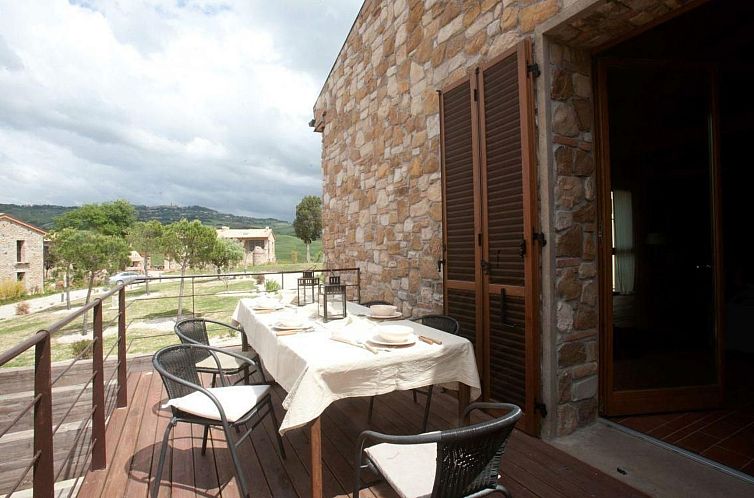 Appartement "Villa Felicita" mit Pool