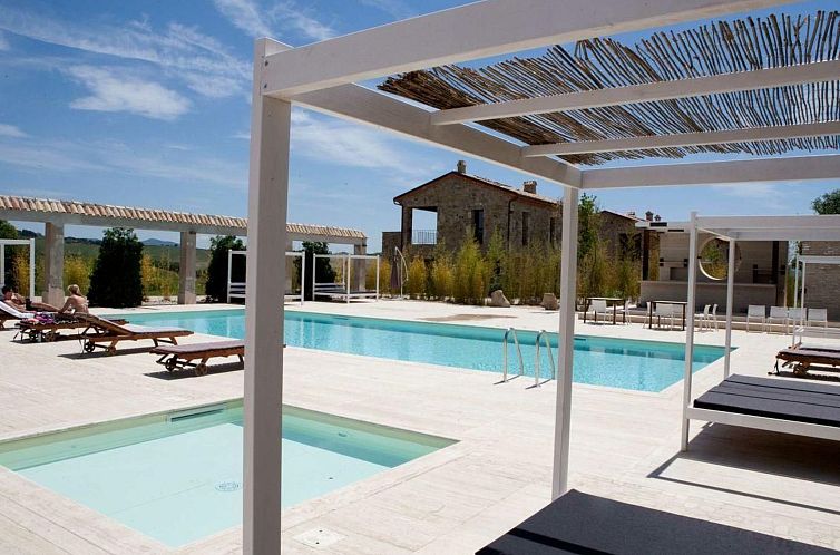 Appartement "Villa Felicita" mit Pool