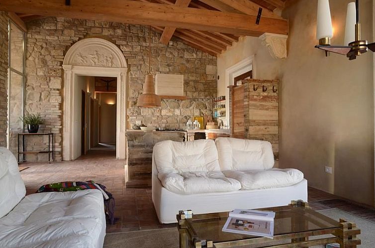 Appartement "Villa I Spazio" mit Pool