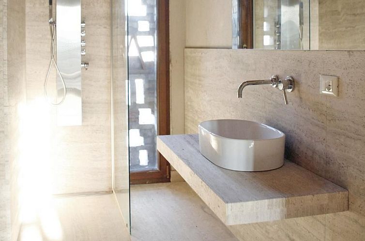 Appartement "Villa I Spazio" mit Pool