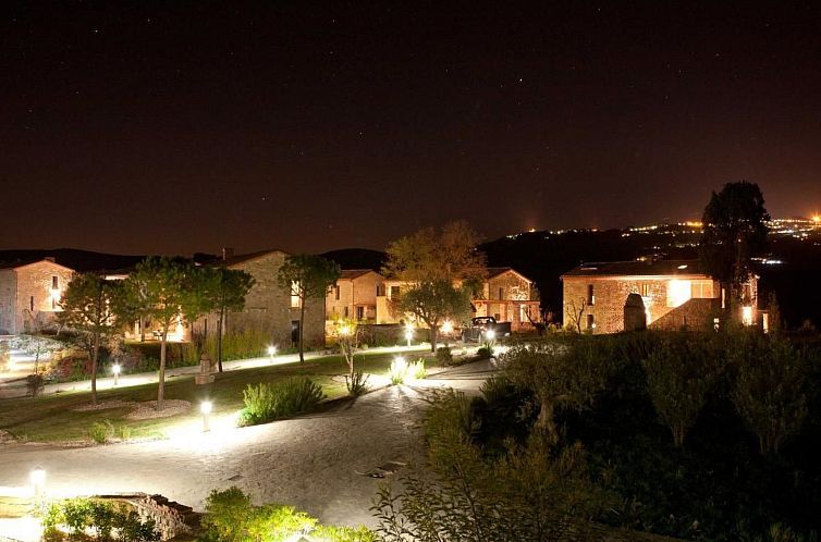 Appartement "Villa I Spazio" mit Pool