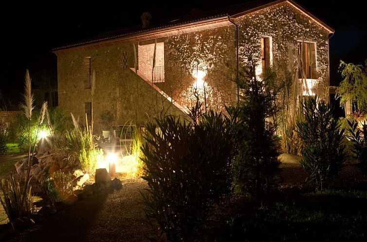 Appartement "Villa I Spazio" mit Pool