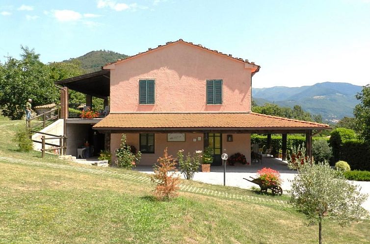 Appartement Wohnung in Piteglio mit Privatem Garten
