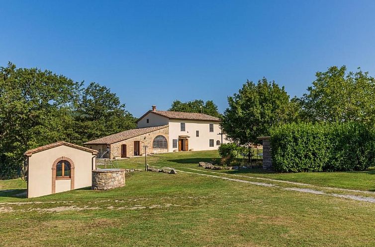 Vrijstaande woning in Sarteano