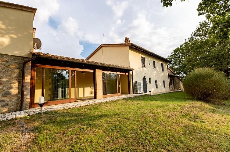 Vrijstaande woning in Sarteano