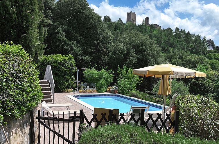 Vakantiehuis in Montecastelli Pisano mit beheiztem Whirlpool