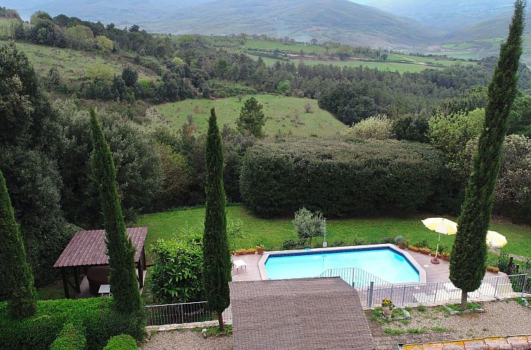 Vakantiehuis in Montecastelli Pisano mit beheiztem Whirlpool