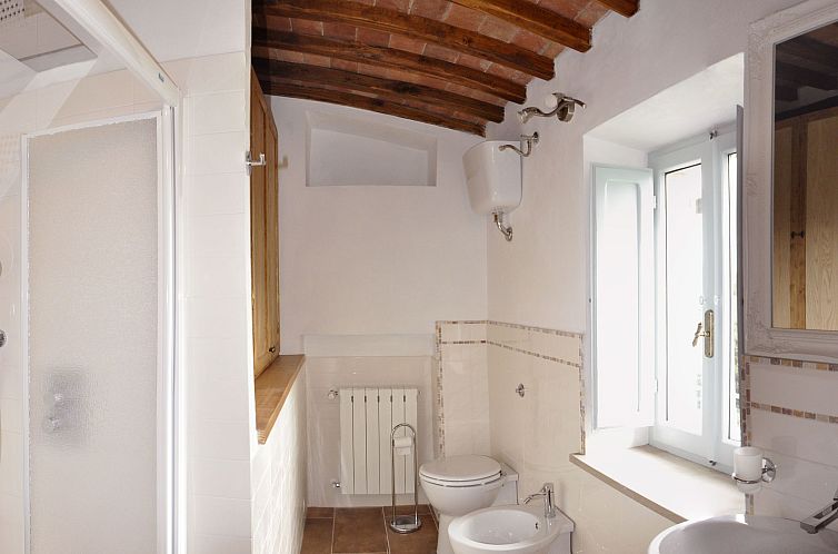 Vakantiehuis in Montecastelli Pisano mit beheiztem Whirlpool