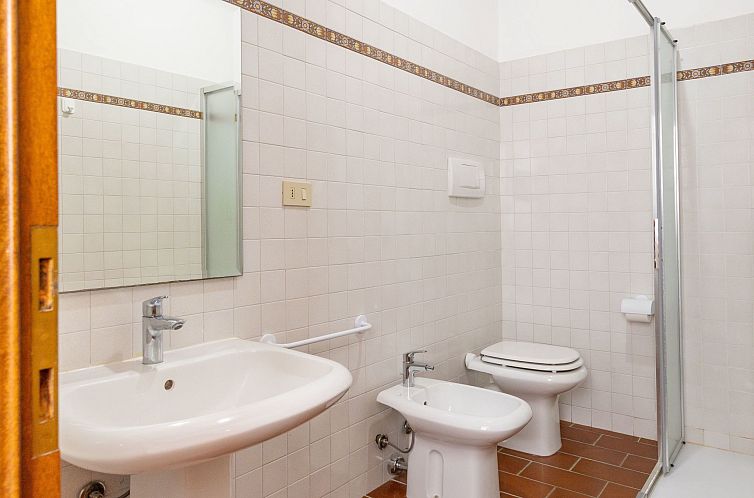 Appartement Casa Milla - Zwei-Zimmer-Wohnung Colombaccio