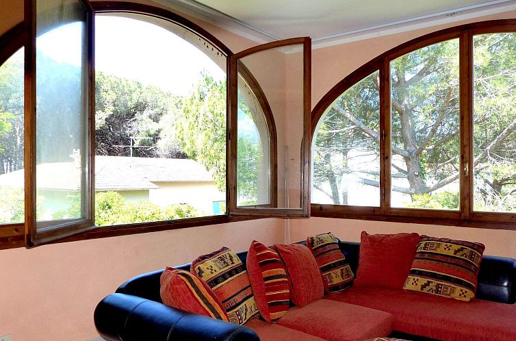 Appartement Große Wohnung in Mazzanta mit Schöner Terrasse