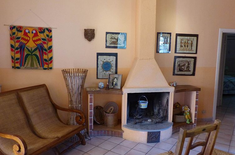 Appartement Große Wohnung in Mazzanta mit Schöner Terrasse