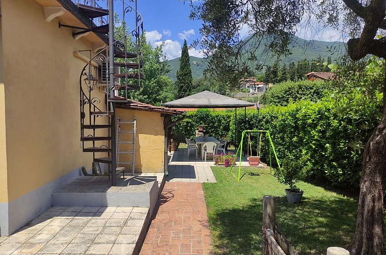 Vakantiehuis Villa mit schönem Gartne und Sonnenterrasse