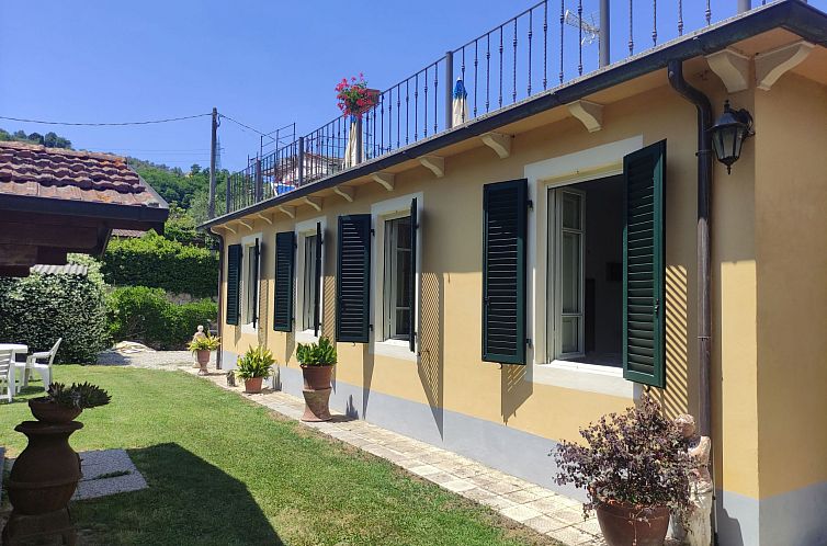 Vakantiehuis Villa mit schönem Gartne und Sonnenterrasse