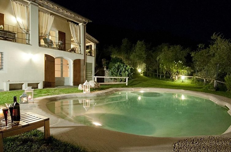 Vakantiehuis Villa mit Garten, Grill und Terrasse
