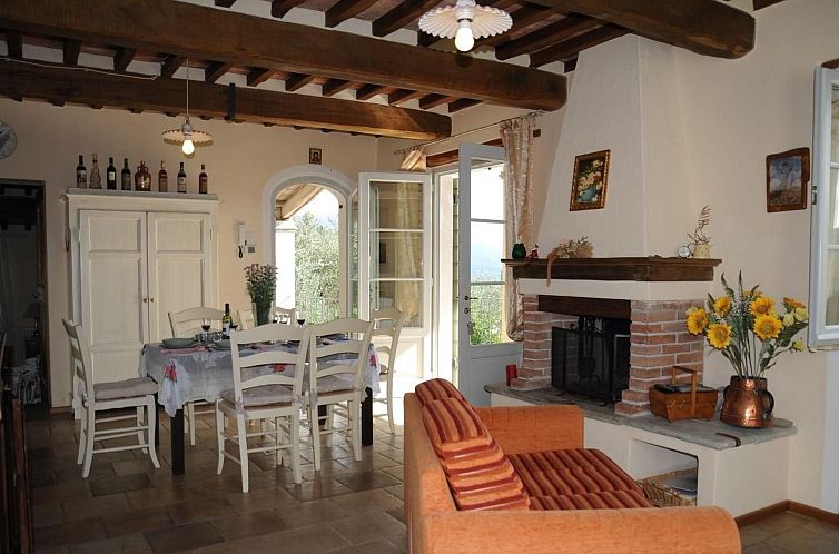Vakantiehuis Villa mit Garten, Grill und Terrasse