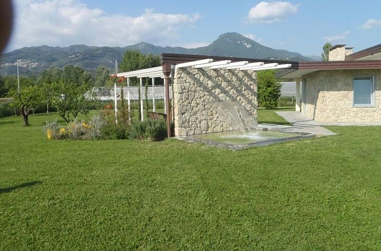 Vakantiehuis mit Garten, Grill und Terrasse