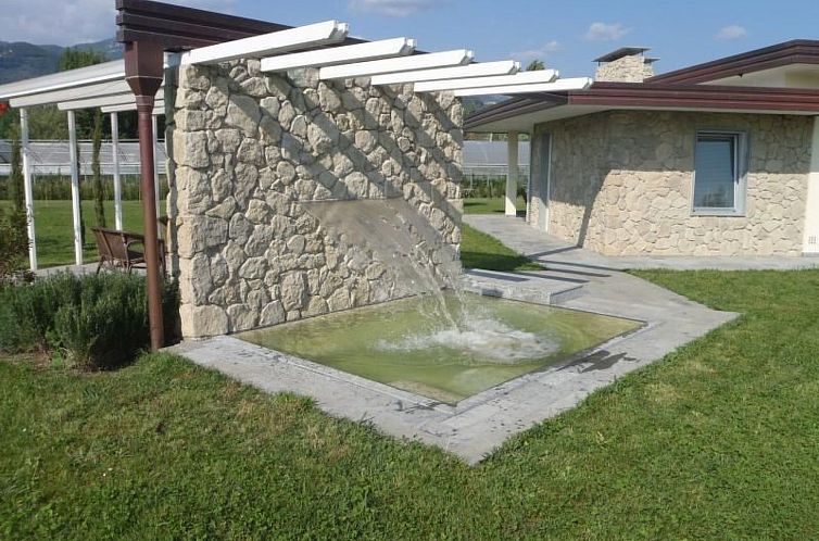 Vakantiehuis mit Garten, Grill und Terrasse